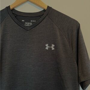 Under Armour Men's Black Performance T-Shirt with V-neck